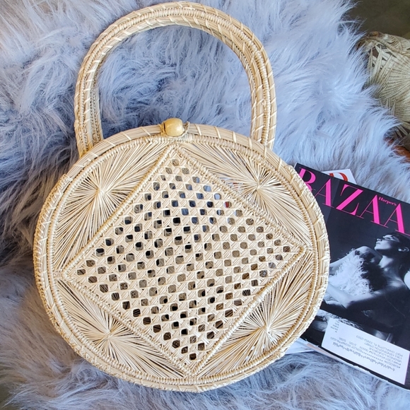 Handbags - Iraca palm bag